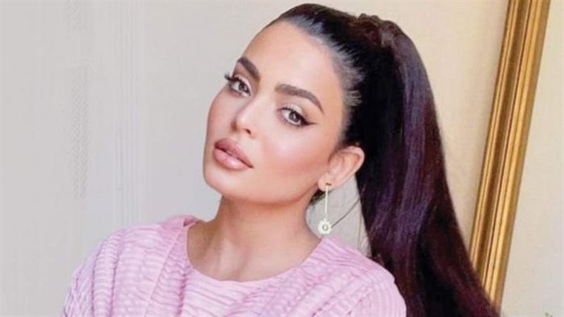 أسماء جلال