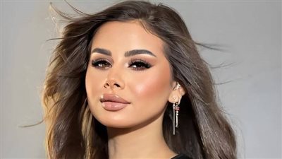 بعد سرقتها.. منة عرفة تتصدر تريند جوجل إليكم أبرز أزماتها