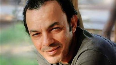 علاء مرسي يحتفل بزفاف ابنته في أجواء خاصة وتكتم شديد على التفاصيل