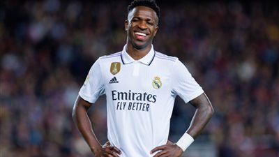 مرواغة ناجحة لفرانس فوتبول.. الكرة الذهبية تهدد مصير فينيسيوس مع ريال مدريد