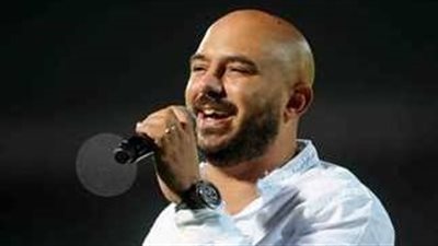 محمود العسيلي يحقق نصف مليون مشاهدة بأغنيته الجديدة 