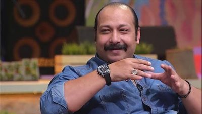 محمد ثروت ينتهي من تصوير 