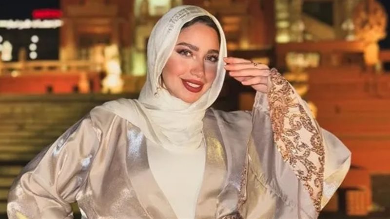 البلوجر مريم سيف