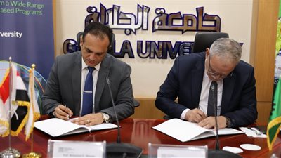 لربط البحث العلمي بالصناعة.. توقيع بروتوكول تعاون بين جامعة الجلالة الأهلية وشركة السكر