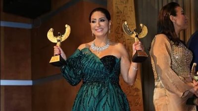 ثلاثة جوائز لـ وفاء عامر عن دورها في 