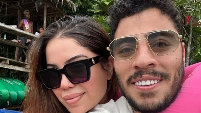 زوجة أكرم توفيق الجديدة