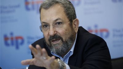 إيهود باراك يحذر نتنياهو: نحن أقرب للهزيمة وفيلادلفيا انتهاك صارخ لاتفاق السلام