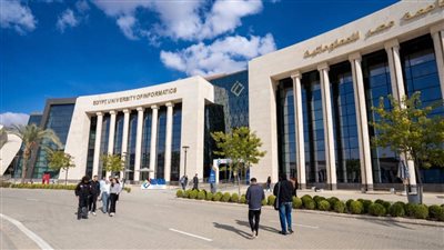 جامعة مصر للمعلوماتية تختتم برنامج التدريب الصيفي.. و
