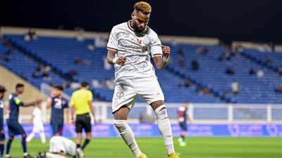 حقيقة فشل قيد بوبيندزا في رابيد الروماني بسبب الزمالك