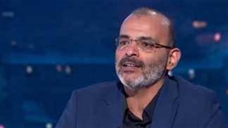 أيمن بهجت قمر