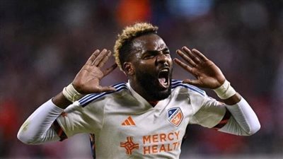 رد فعل مثير من الزمالك بعد انتقال بوبيندزا إلى رابيد الروماني رسميا