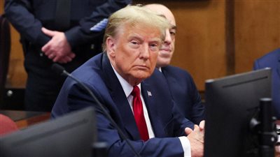 هل أصيب ترامب؟..إطلاق نار بمحيط إقامة المرشح الرئاسي 