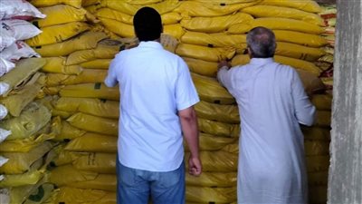 ضبط 250 كيلو لحوم و12 طن مخصبات زراعية مجهولة المصدر في بلبيس