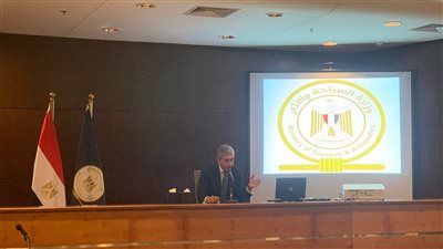 مفاجآت.. وزير السياحة يرصد أوضاع القطاع السياحي في مصر