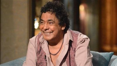 بعد نشر فيديو للكينج.. آخر أحداث مثيرة في مشوار محمد منير 