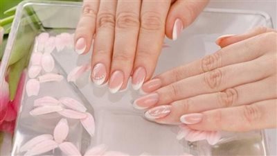 طرق طبيعية لإصلاح الأظافر التالفة بعد استخدام الهارد جيل