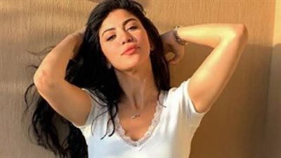  آخر إطلالات الفنانة كارولين عزمي.. تثير الجدل تعرف على التفاصيل 