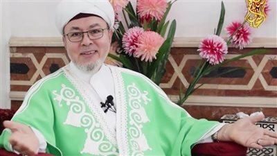 تهريج وافتكاسة وجنون.. رجال الدين يفتحون النار على صلاح التيجاني 