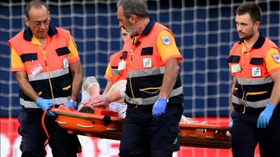 برشلونة في ورطة.. تير شتيجن يصدم فليك وقوانين الدوري الإسباني المنقذ الوحيد