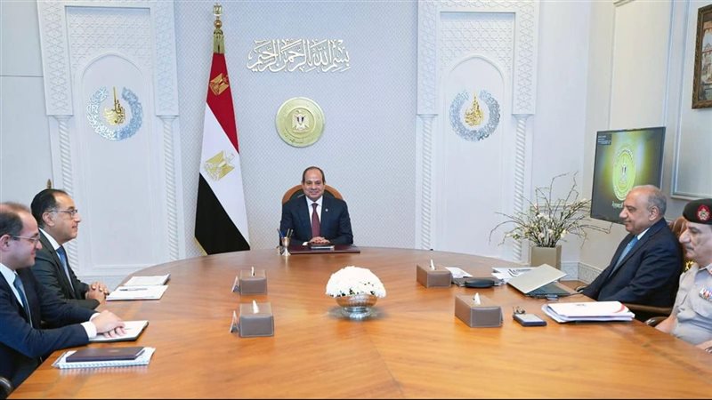 الرئيس السيسي يبحث