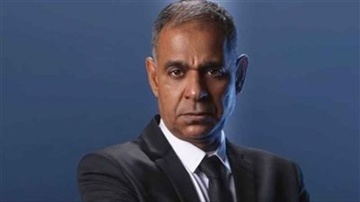 ورطته سيدة في النصب بسبب عائلة السعدني.. مواقف صادمة في حياة محمود البزاوي