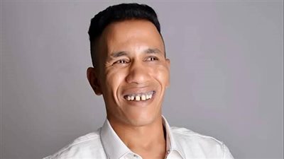 كسرة نفس وقلة حيلة.. السوشيال ميديا تفجر قصص مأسوية لـ الفنانين العاطلين