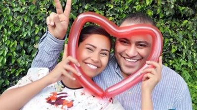 بعد تصالح شيرين عبد الوهاب وشقيقها.. حكايات مثيرة في علاقات الفنانين العائلية  