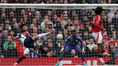 ترتيب الدوري الإنجليزي والهدافين بعد هزيمة مانشستر يونايتد أمام توتنهام هوتسبير