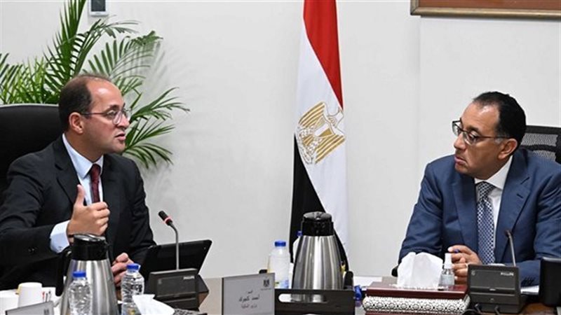 رئيس الوزراء ووزير