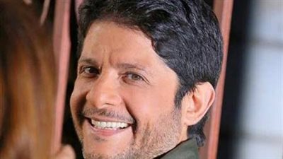 وجه رسالة تحدي للاحتلال.. مشاهد مؤثرة لـ معين شريف بعد تدمير منزله   