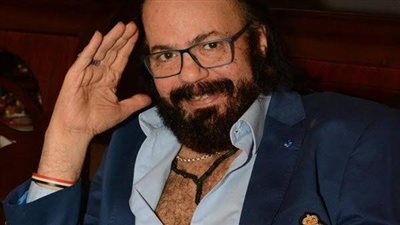 وضع في القائمة السوداء وركب طائرة الرئاسة.. لحظات حرجة في حياة طلعت زكريا