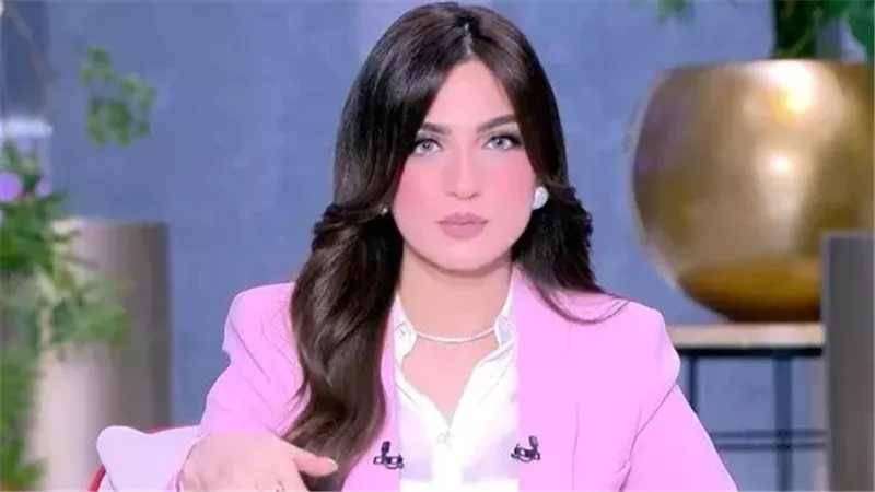 ياسمين عز