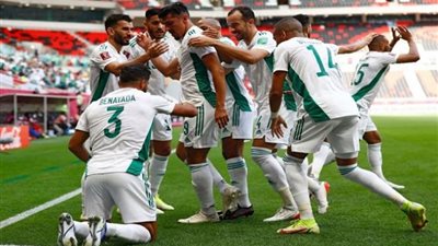 الجزائر تسحق ليبيريا بخماسية في تصفيات أمم أفريقيا 2025