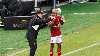 الموجز يكشف حقيقة اعتداء بيرسي تاو على مارسيل كولر في الأهلي