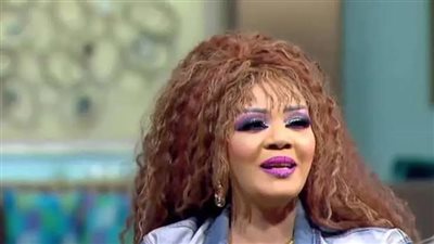 في حفل عائلي.. جواهر تشهد خطبة ابنتها من شاب خارج الوسط الفني