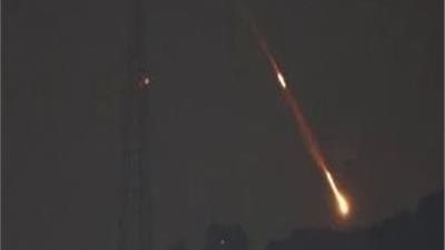 دموع إسرائيل.. صفارات الإنذار تدوي في تل أبيب وتزايد الهجمات بالطائرات المسيّرة