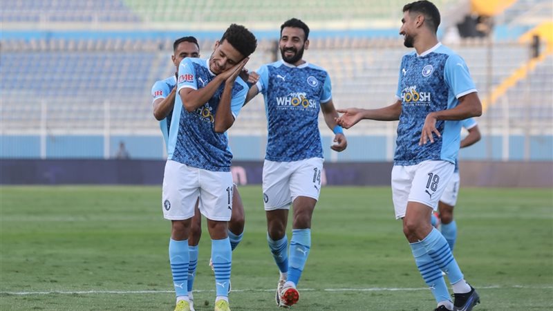قائمة بيراميدز لبطولة