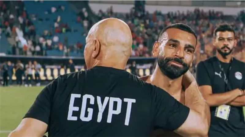 محمد صلاح وحسام حسن