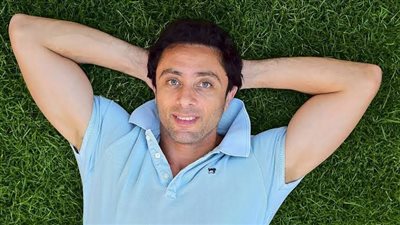 بعد تصدره للتريند.. أبرز المعلومات والمحطات في حياة لؤي عمران 