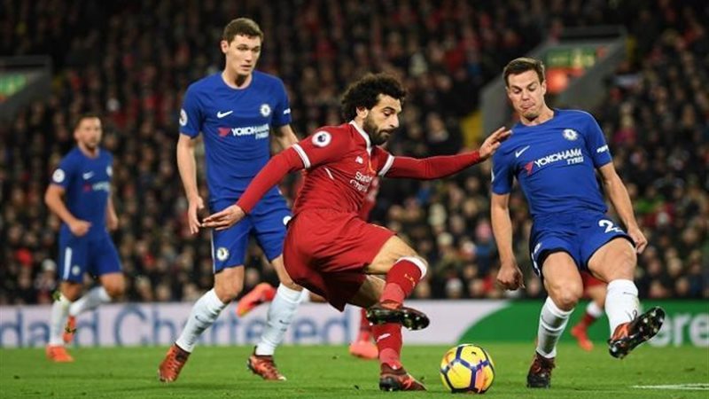 فريق ليفربول وتشيلسي