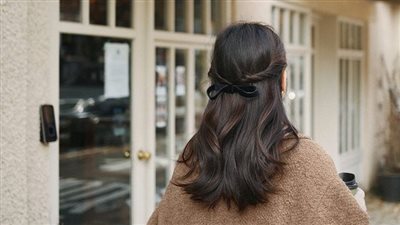 وصفات سحرية لتقوية وتنعيم وترطيب الشعر في فصل الشتاء.. إليك التفاصيل 