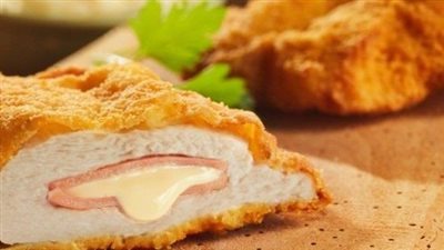 «آكلة فرنسية مميزة» إليكم كيفية إعداد طبق الكوردن بلو أشهى وصفات الدجاج