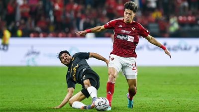 الأهلي يحافظ علي تقدمه ضد سيراميكا 2-1 بعد 75 دقيقة 