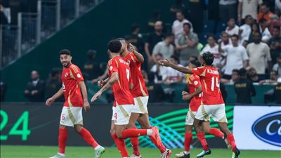 بسبب ارتجاج في المخ.. تأكد غياب نجم الأهلي أمام العين في إنتركونتيننتال