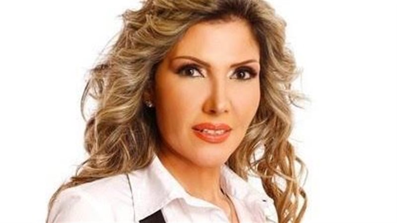 نادية مصطفى