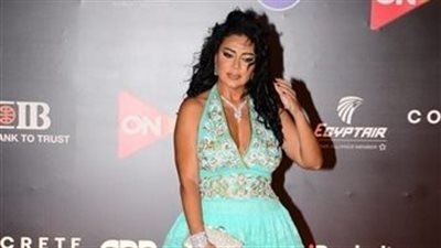 هننبسط ونقضي وقت حلو..رانيا يوسف تروج لافتتاح استوديو للرقص الشرقي بـ أبو ظبي