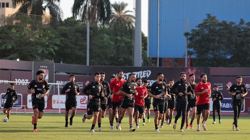 فريق الأهلي 