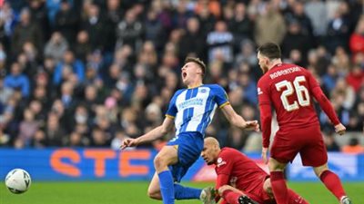 برايتون يتقدم على ليفربول في شوط مثير بالدوري الإنجليزي