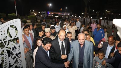 محافظ سوهاج يفتتح حديقة 