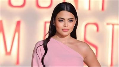 أسماء جلال ترد على الانتقادات حول ظهورها بالحجاب في 